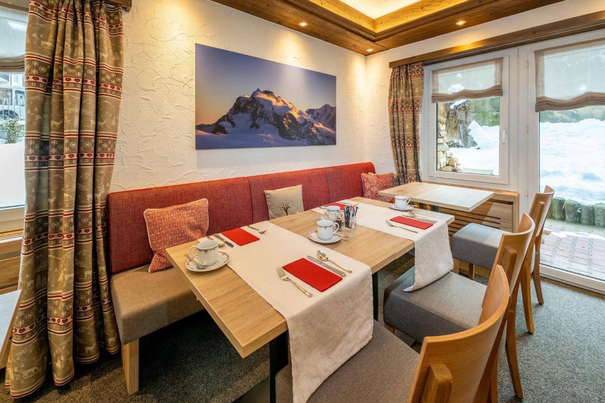 Hotel Sarazena Zermatt Exteriör bild