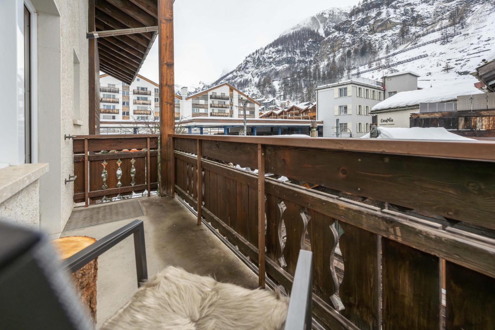 Hotel Sarazena Zermatt Exteriör bild